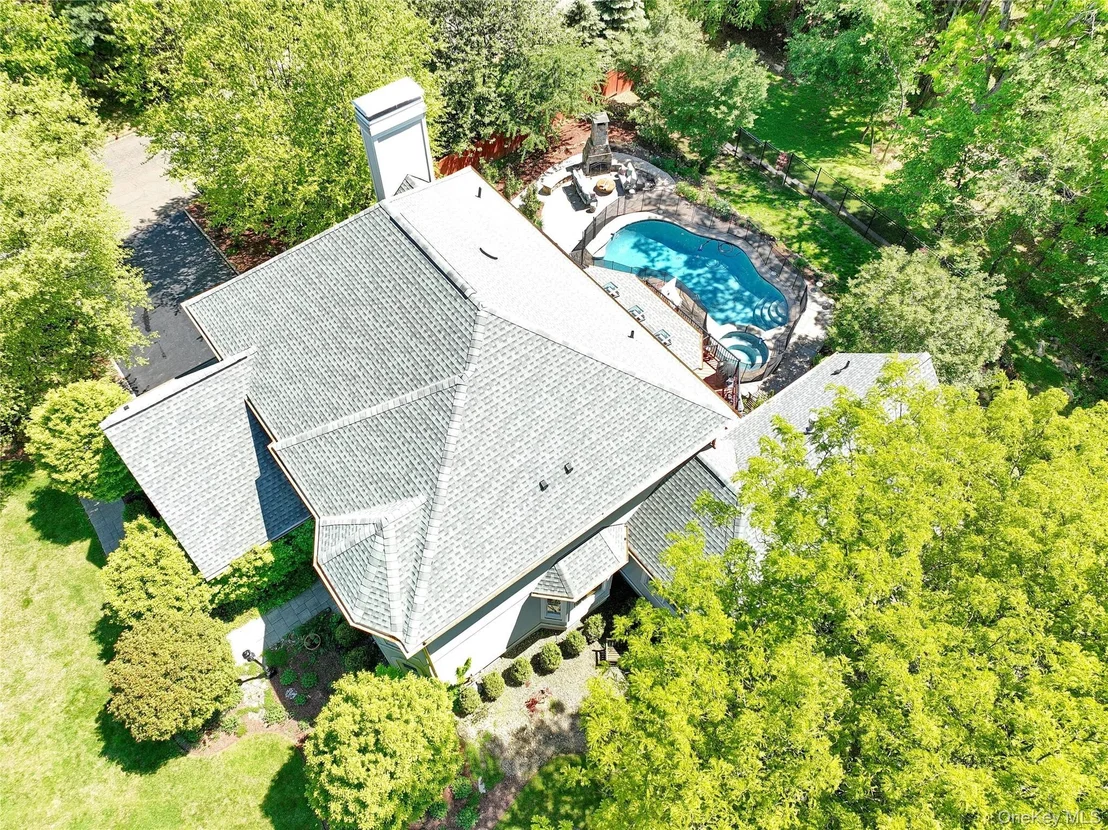 Photo of 2 Phillips Drive