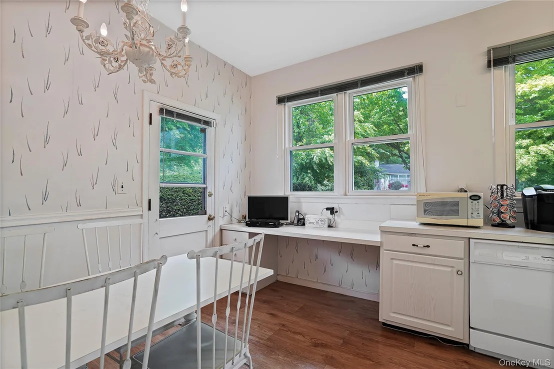 Photo of 11 Maplemoor Lane
