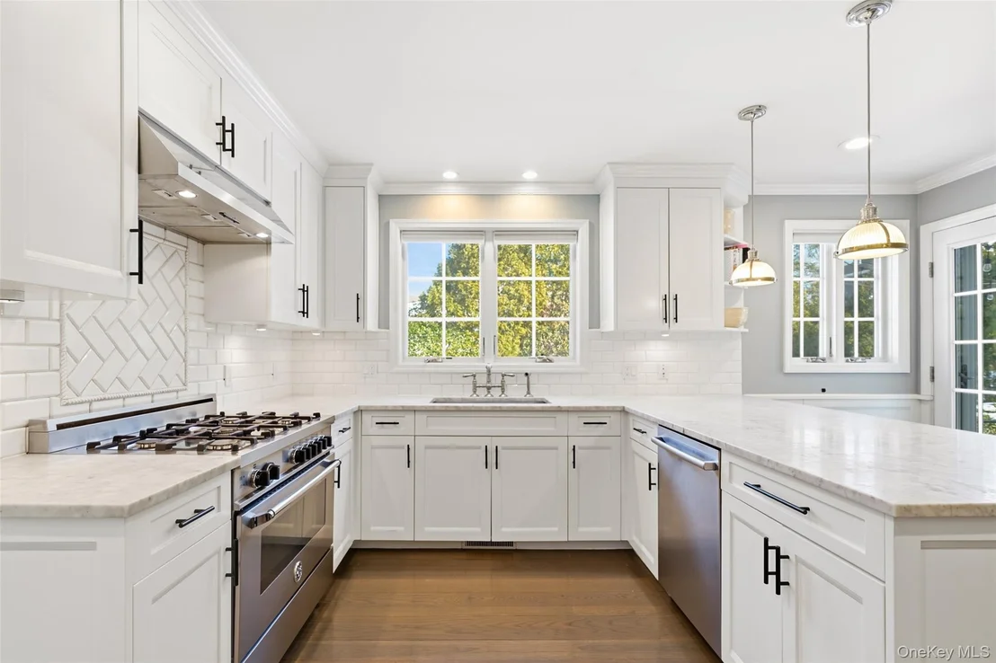 Photo of 15 Elm Hill Drive
