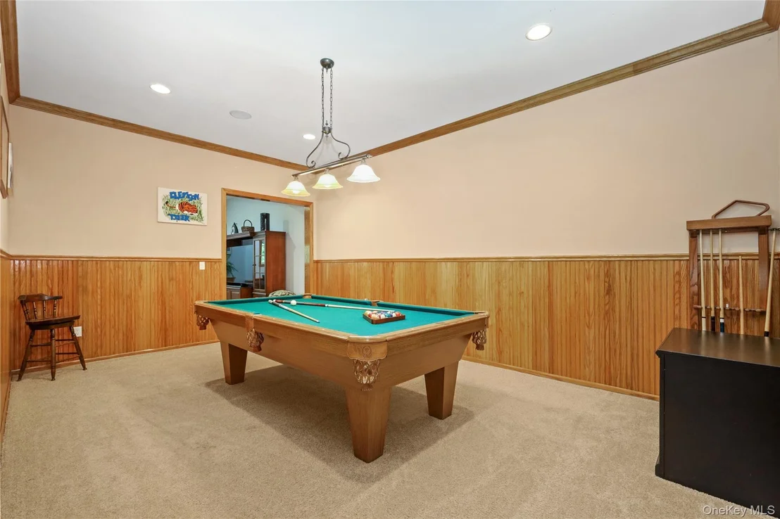 Photo of 20 Parkview Circle