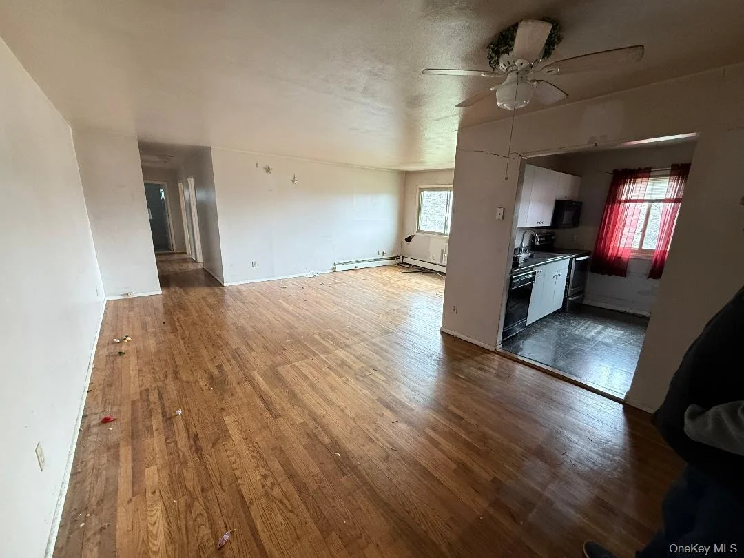 Photo of Unit 8B at 2399 Union Boulevard