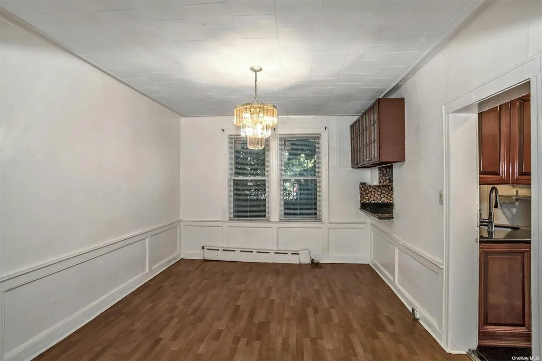 Photo of 3811 Snyder Avenue