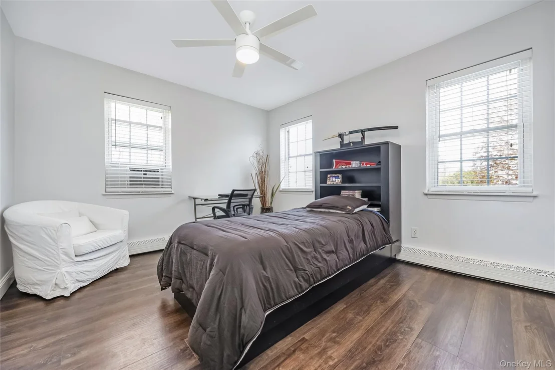 Photo of 56 Arrowhead Avenue