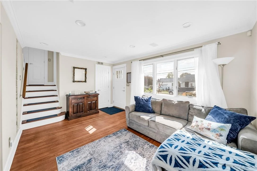 Photo of 75 East Drive