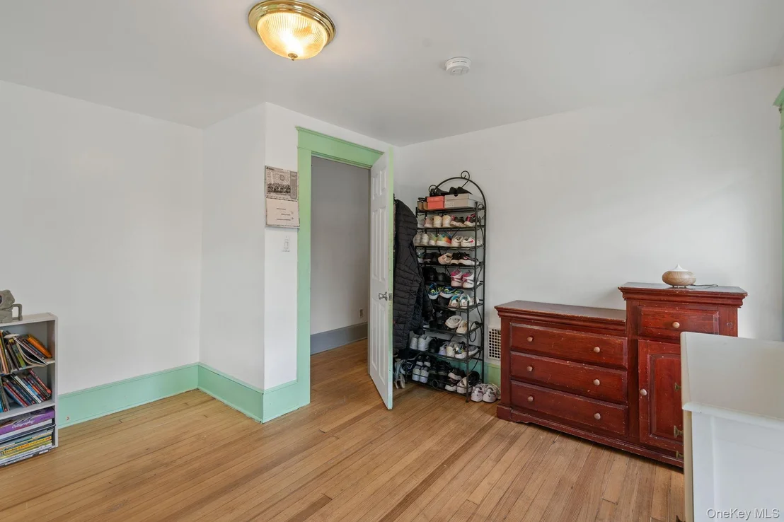 Photo of 8 Mildred Avenue