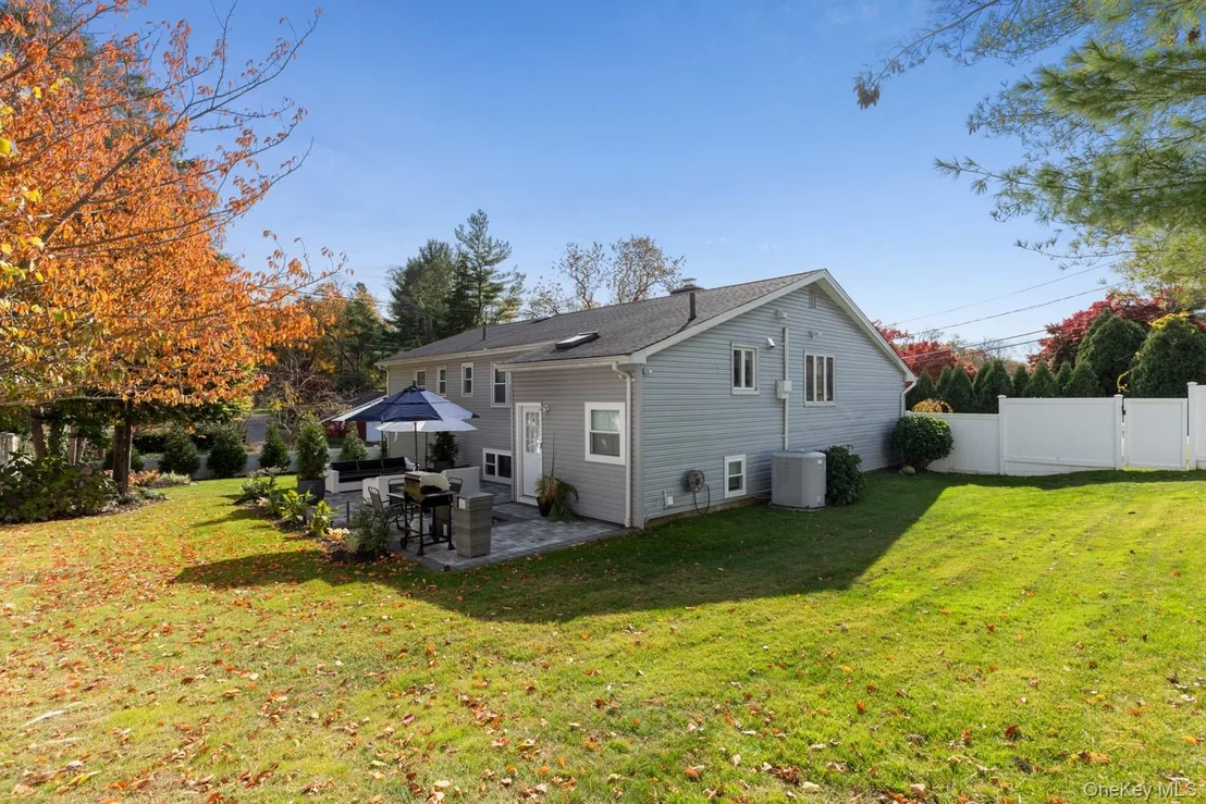 Photo of 4 Long Ridge Road
