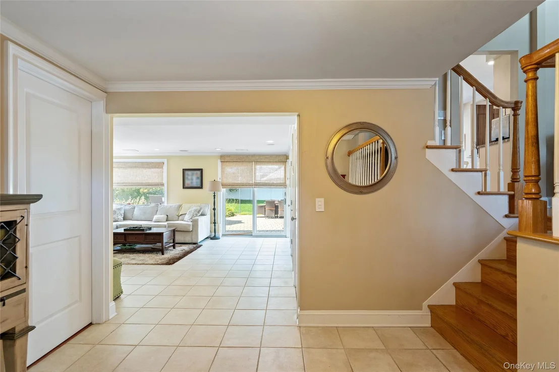 Photo of 46 Saratoga Drive