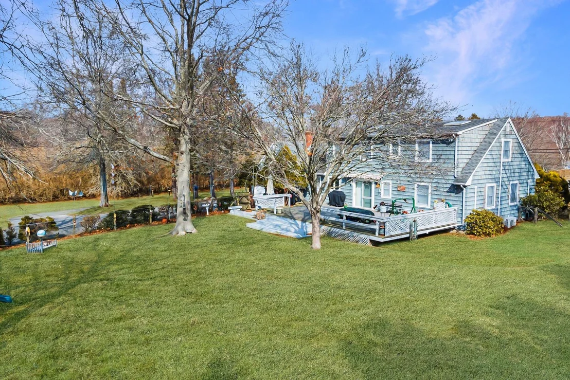 Photo of 157 Pier Avenue