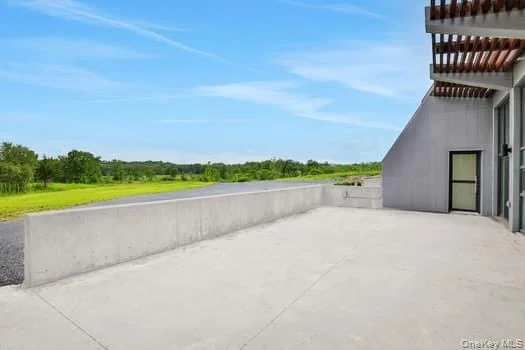 Photo of 356 Bruyn Turnpike