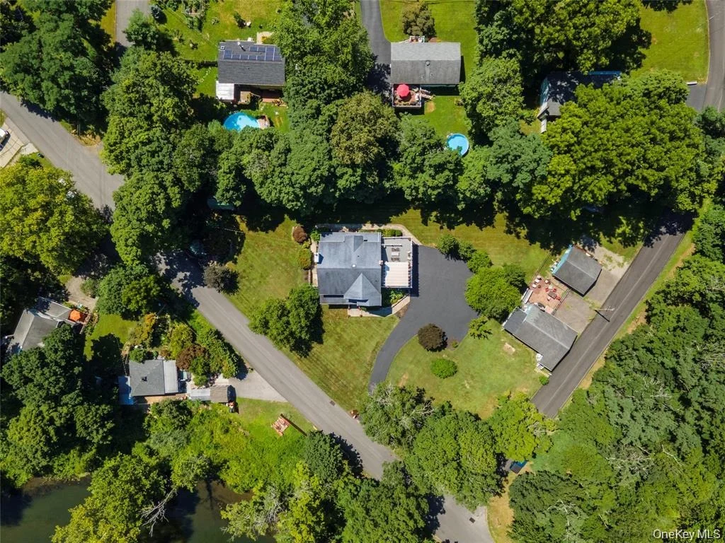 Photo of 6 Old Town Road