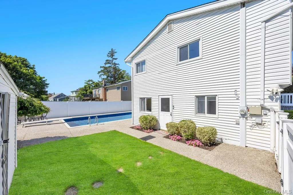 Photo of 25 Laurel Place