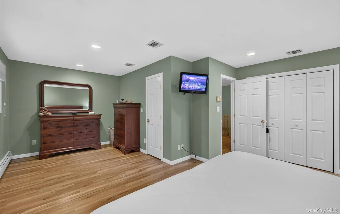 Photo of 40 Pittoni Drive