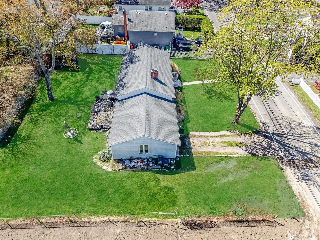 Photo of 77 Nautilus Drive