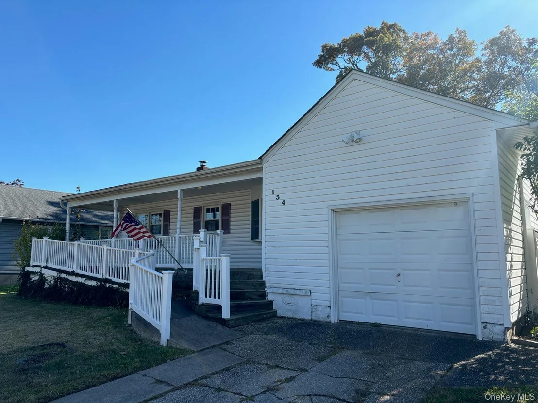 Photo of 134 Veronica Lane