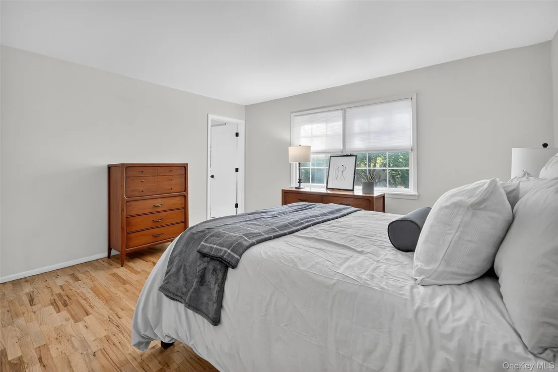 Photo of 37 Continental Drive