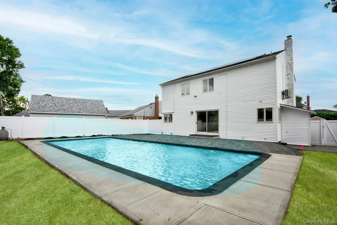 Photo of 115 Rita Drive
