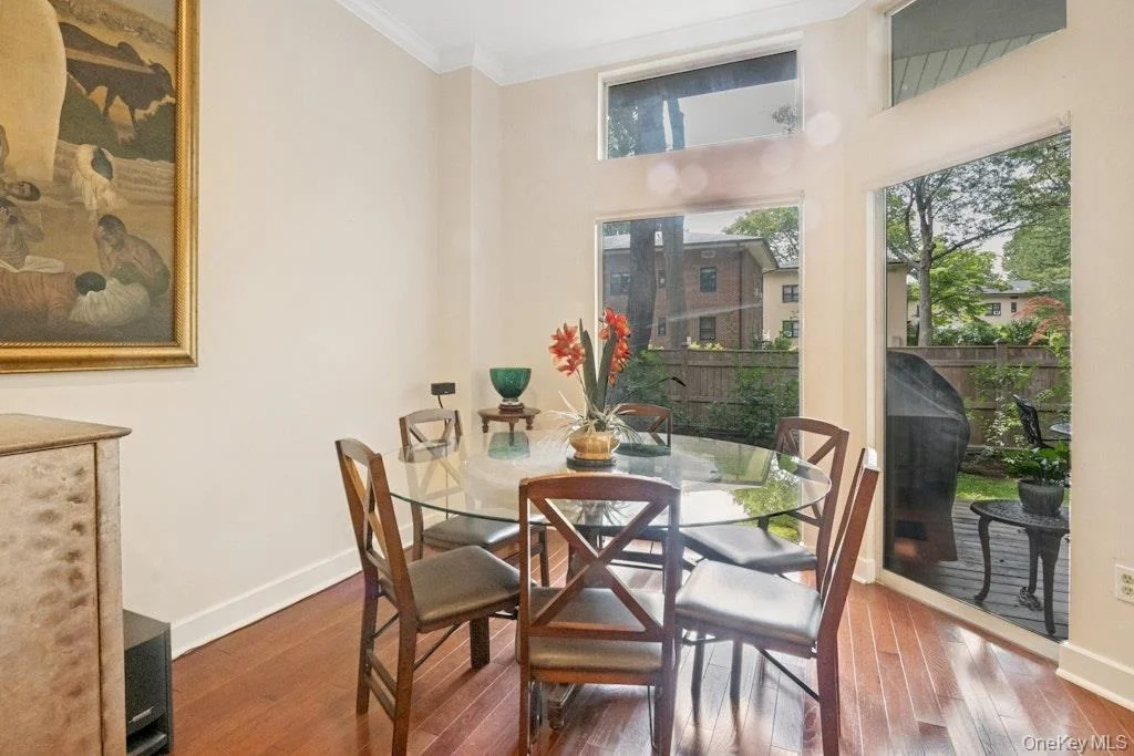 Photo of 8 Waterside Close