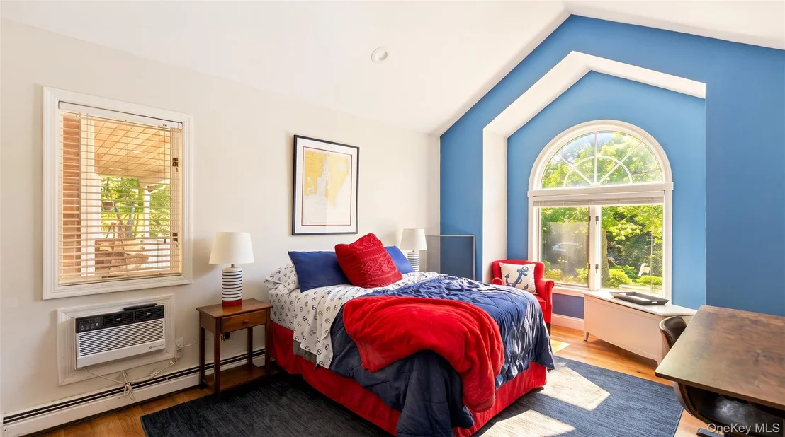Photo of 70 Beach Road