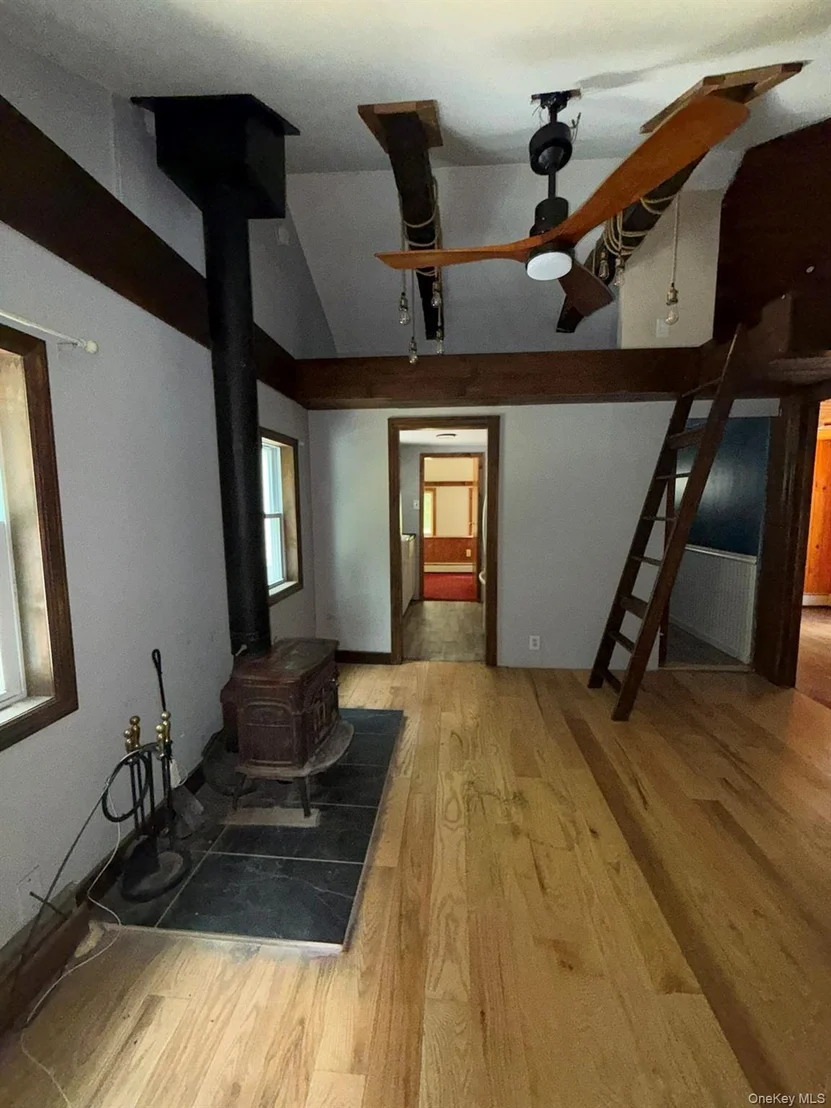 Photo of 25 Gloria Trail