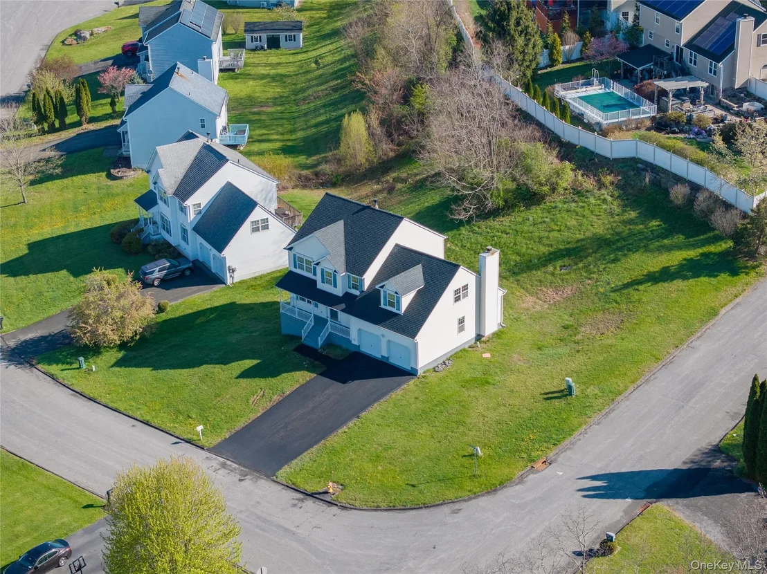 Photo of 2 Shadowbrook Lane