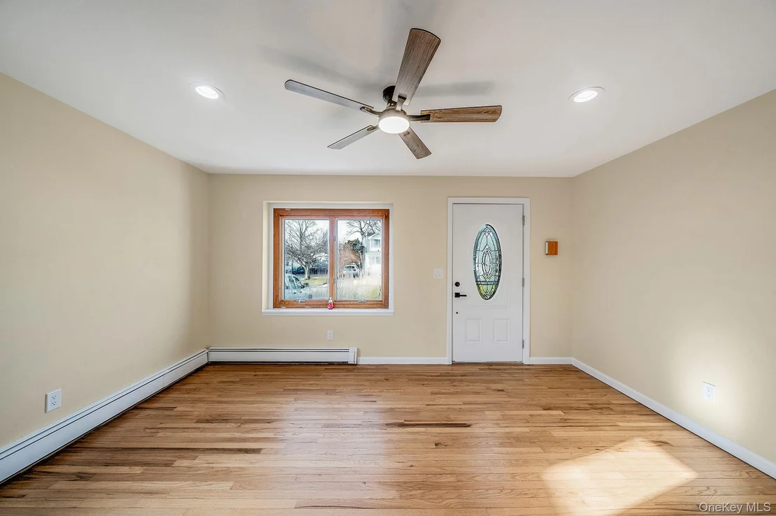 Photo of 31 Walnut Avenue