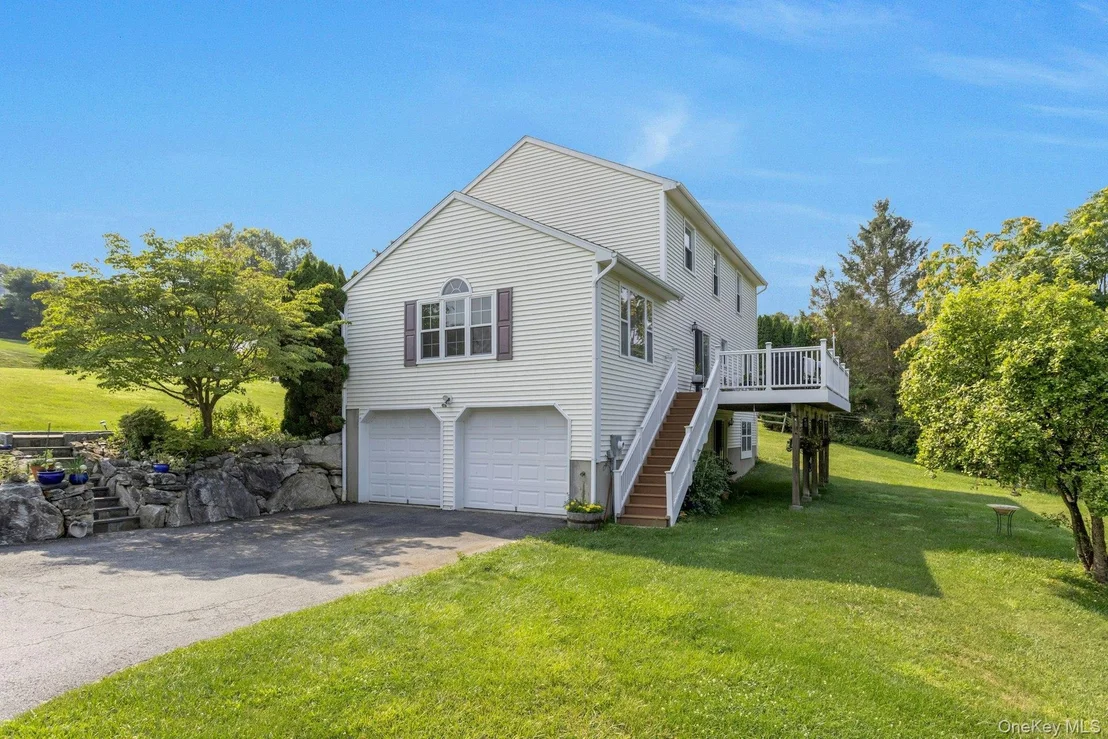 Photo of 86 Somerset Drive