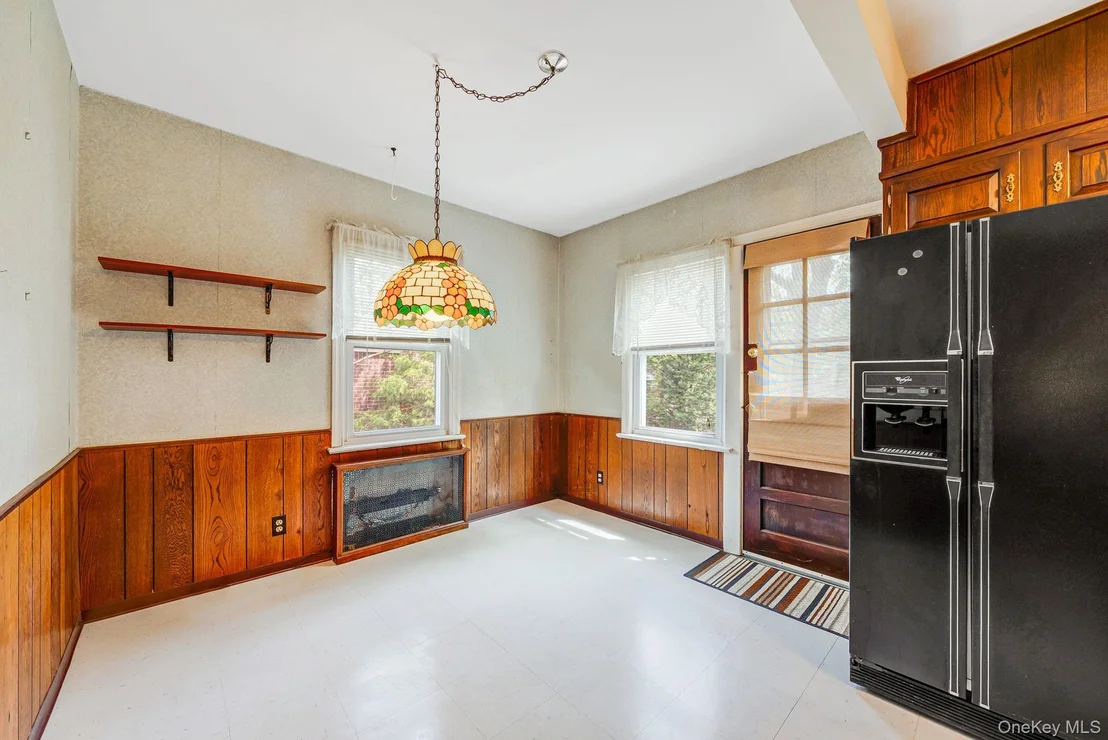 Photo of 8 Maple Lane