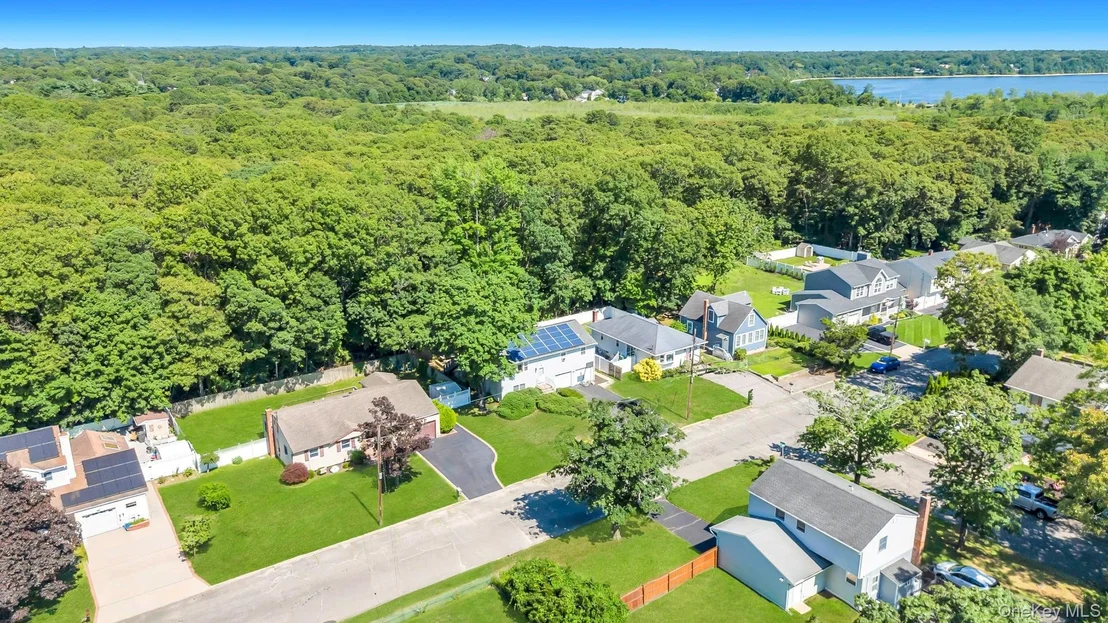 Photo of 25 Walter Drive