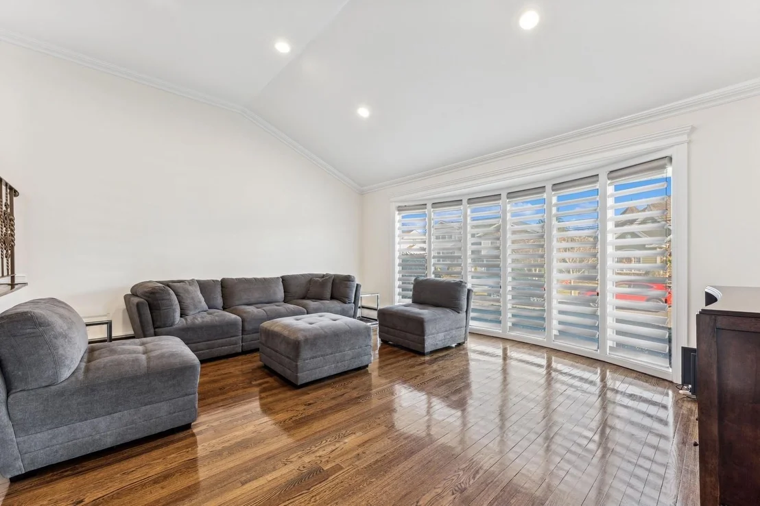 Photo of 2836 Bay Drive