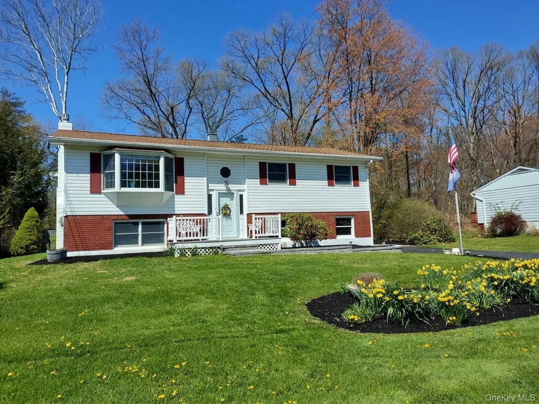 Photo of 56 Robert Lane