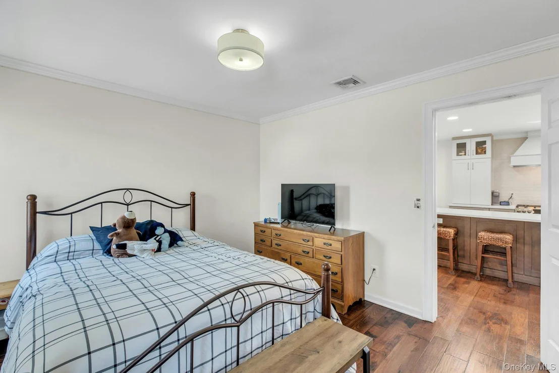 Photo of 39 Ocean Avenue