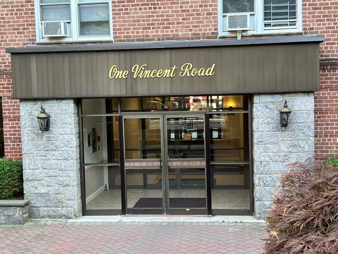Photo of Unit UNIT3K at 1 Vincent