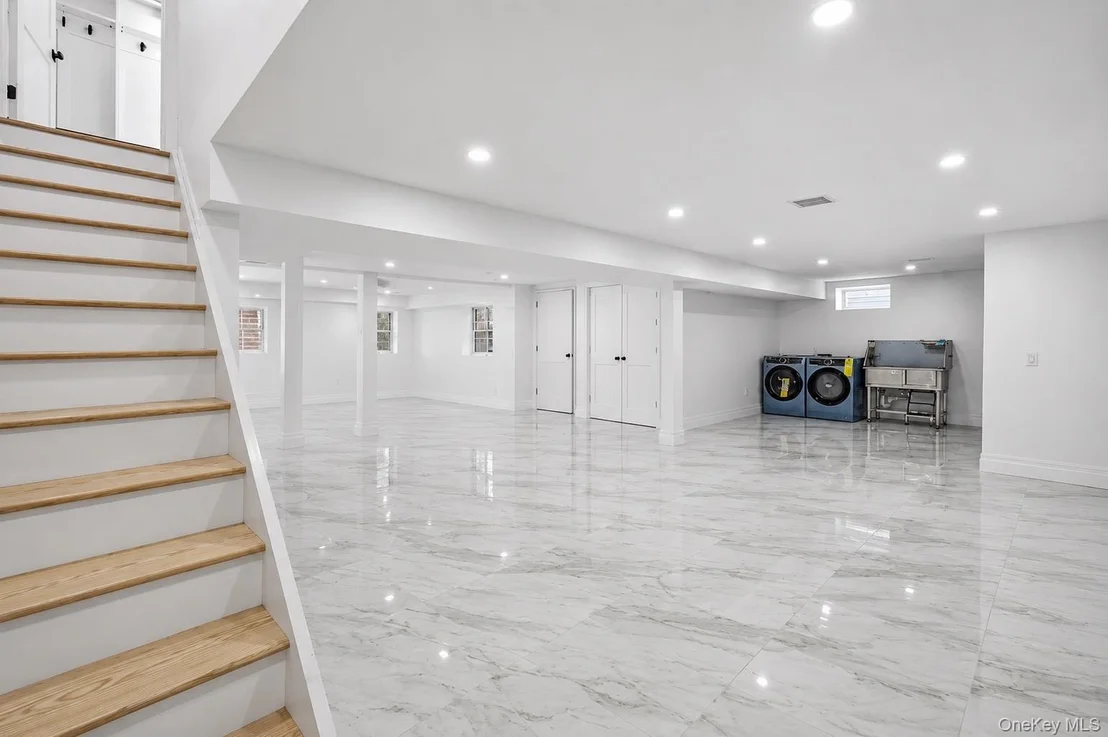 Photo of 37 Beverly Drive