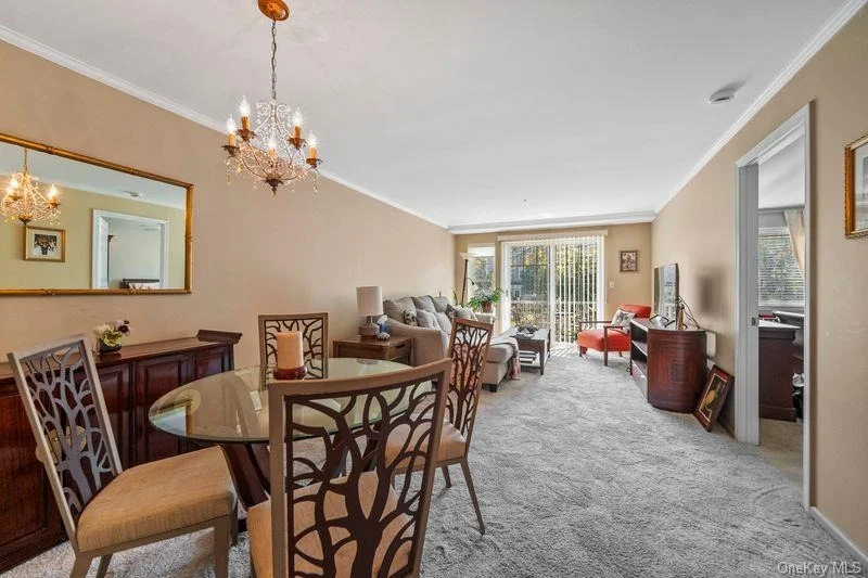 Photo of Unit 2H at 500 Pondside Drive