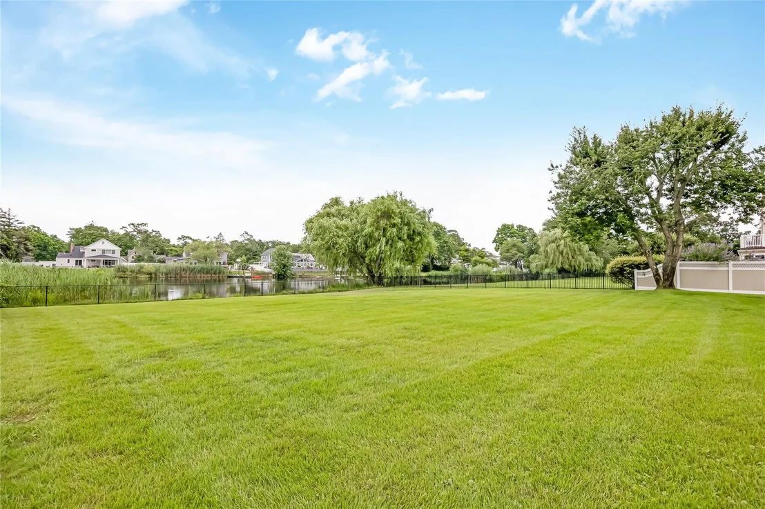 Photo of 287 Cedar Avenue