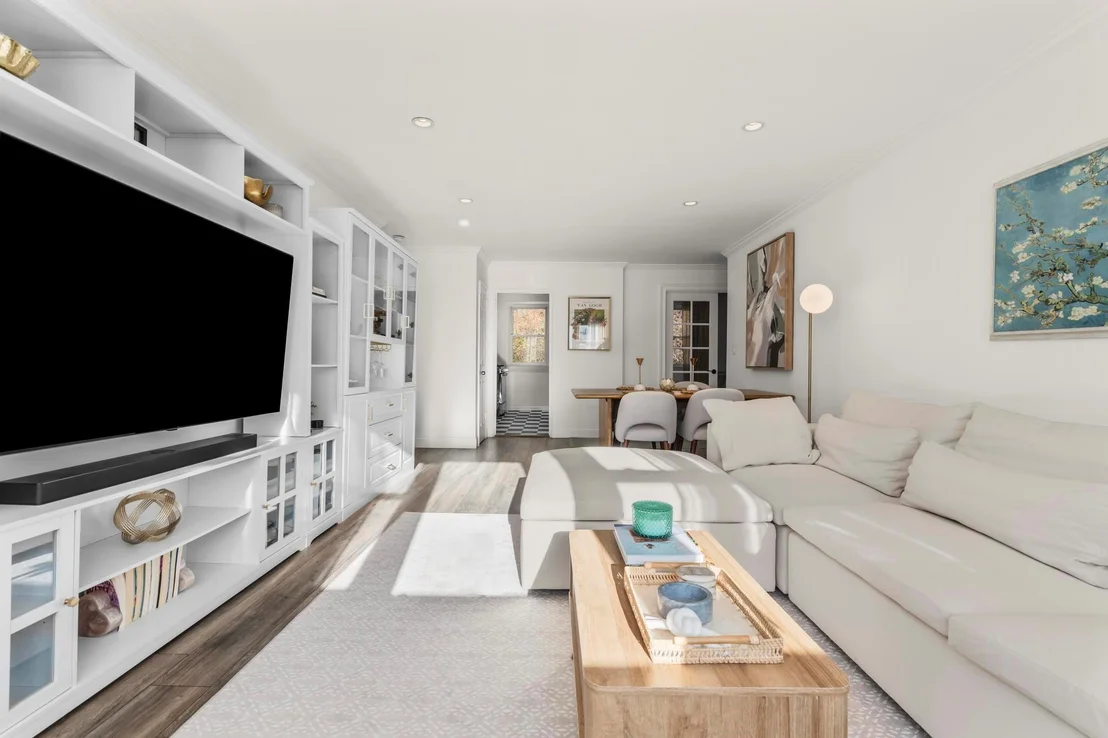 Photo of Unit D at 55 Avon Circle