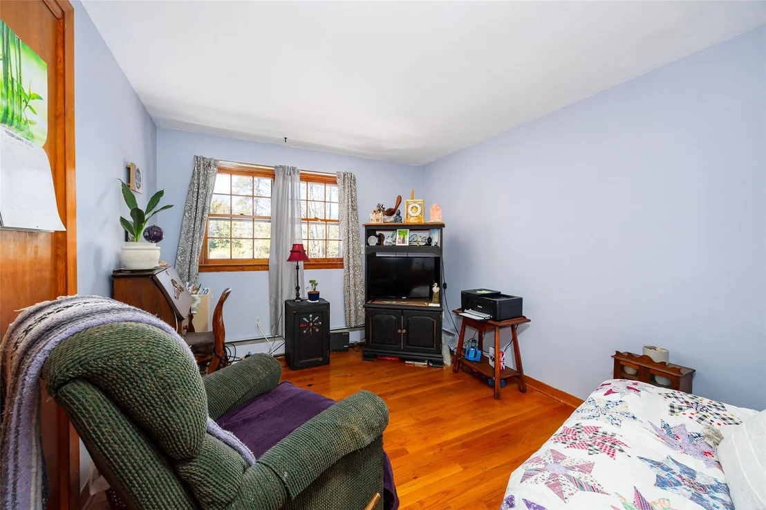 Photo of 12 Lawrence Road
