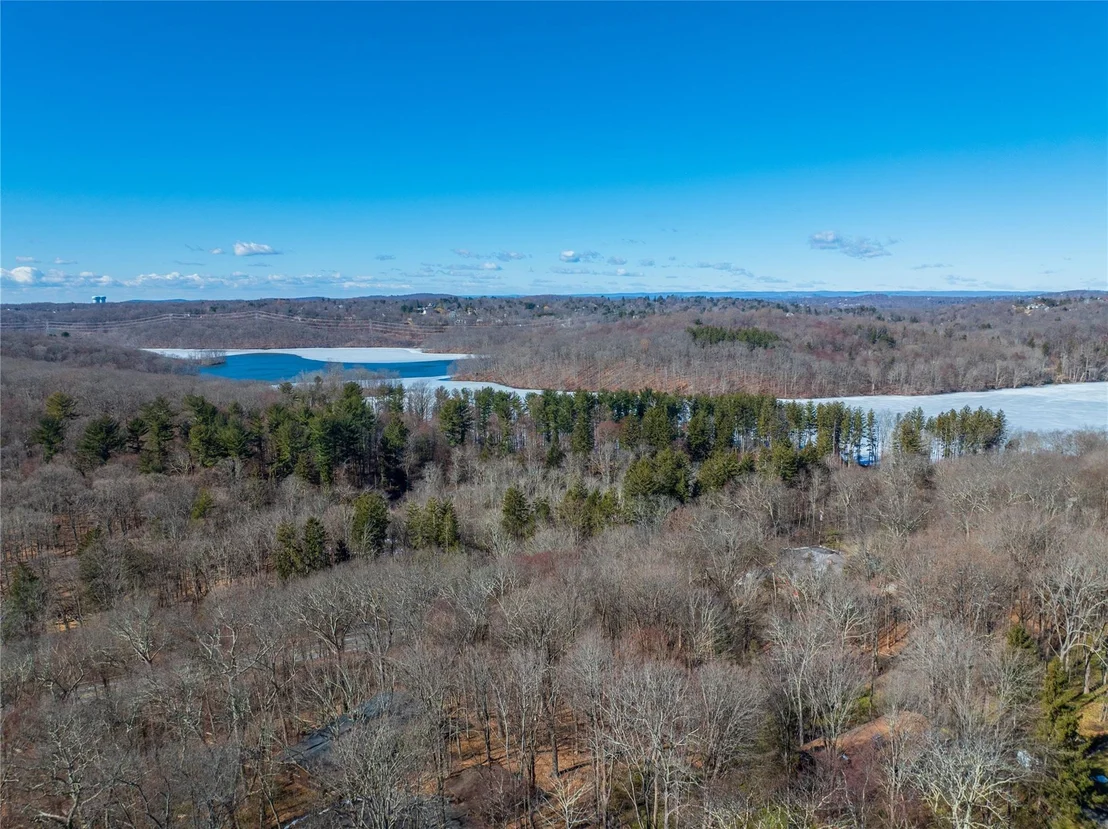 Photo of 10 Whippoorwill Road
