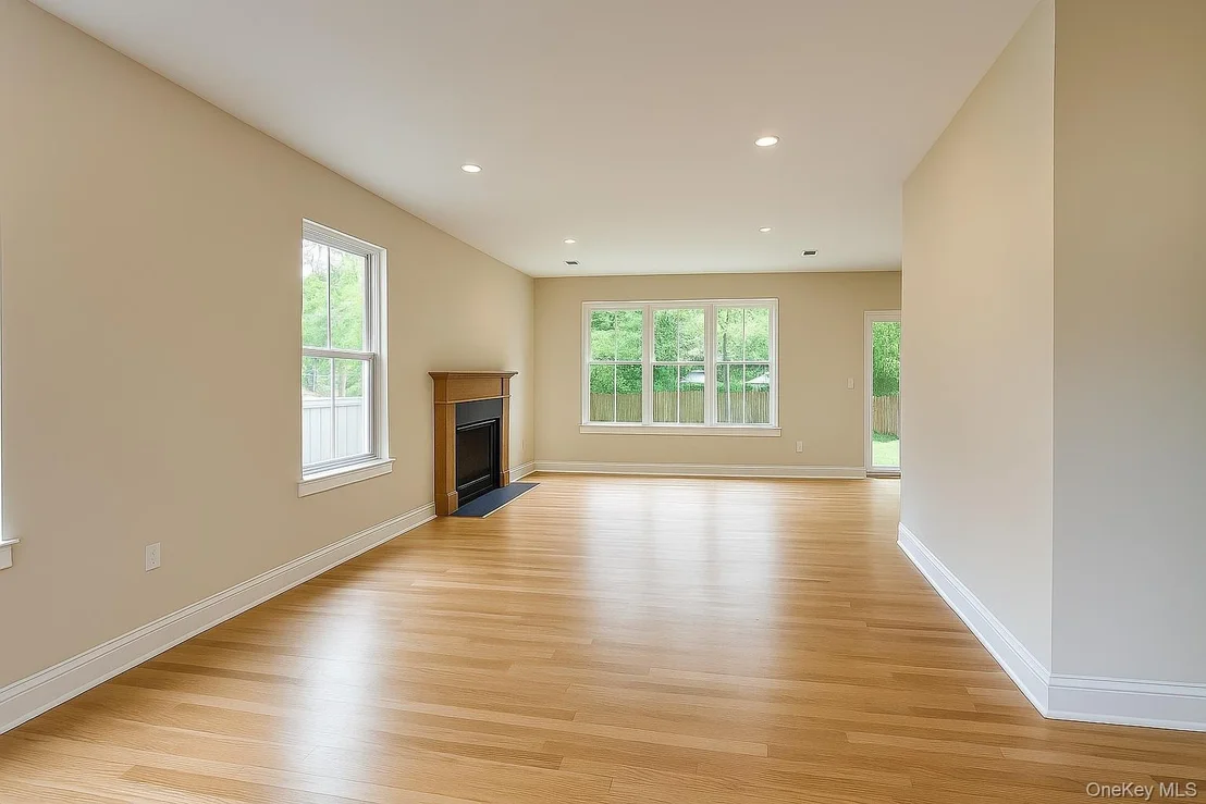 Photo of 12 Fox Run Court