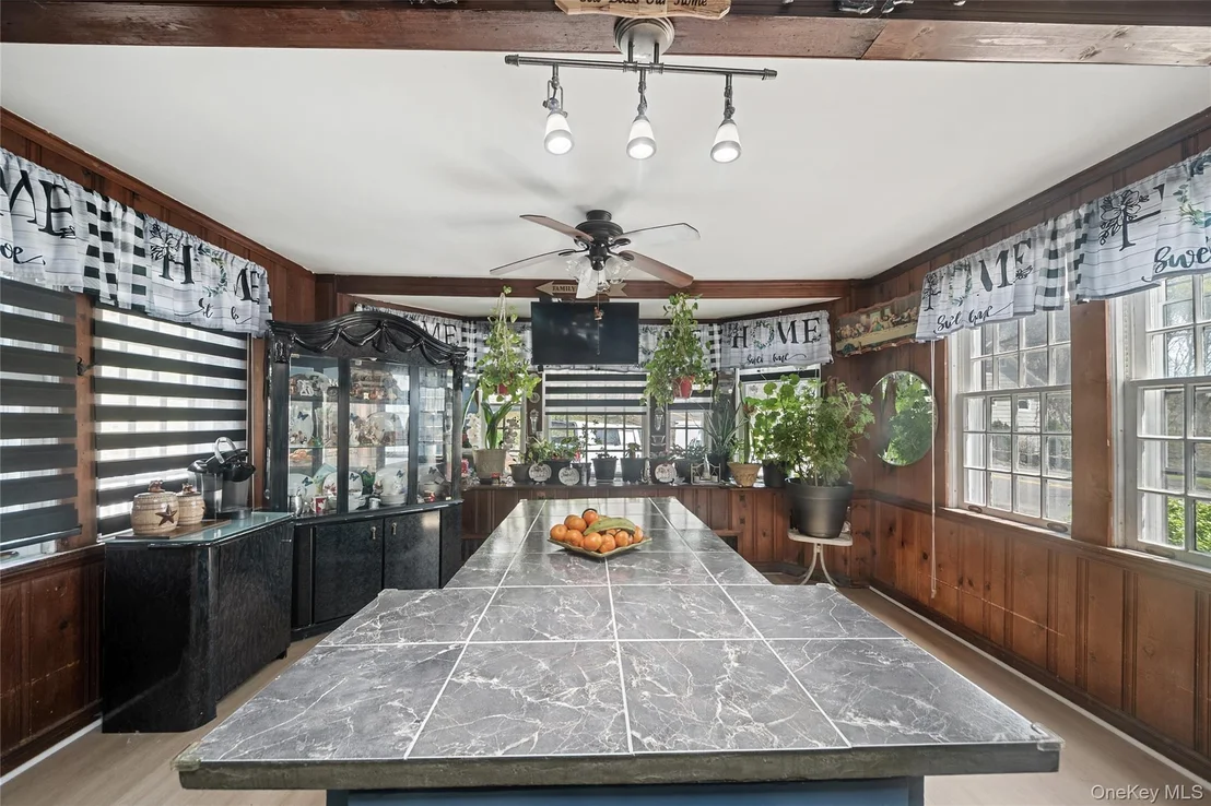 Photo of 75 Chappaqua Road