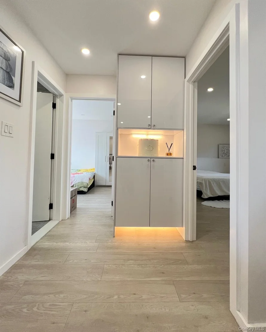 Photo of Unit B at 13707 68th Drive
