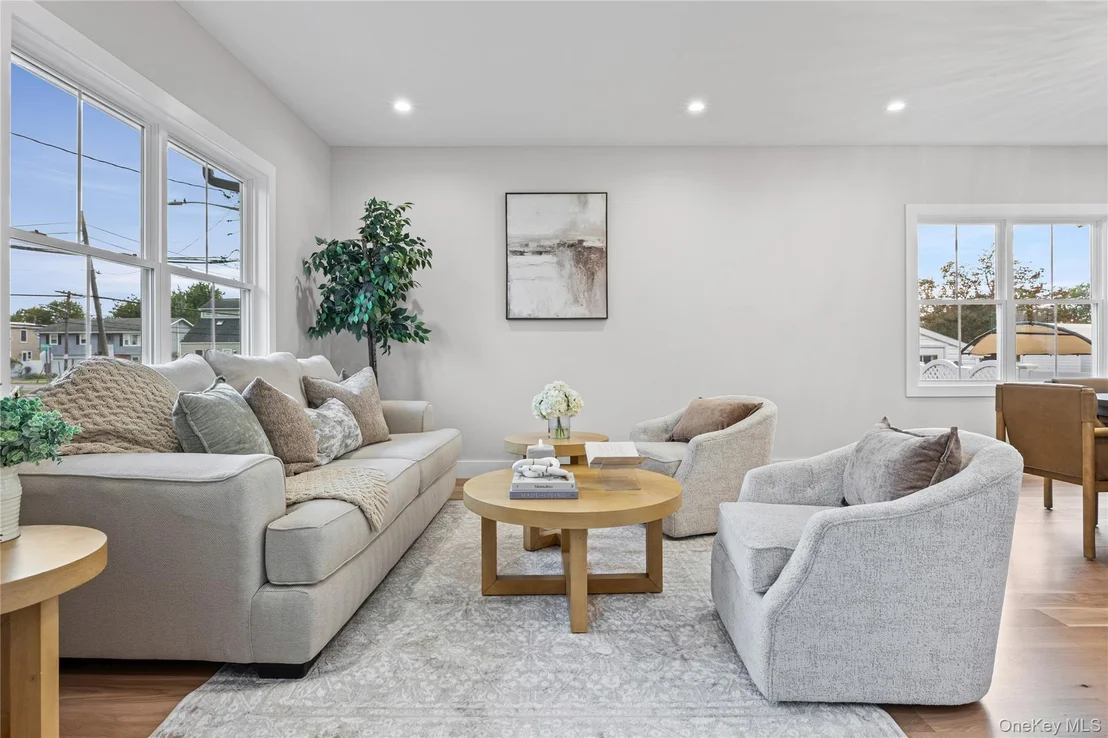 Photo of 2439 Berkeley Place