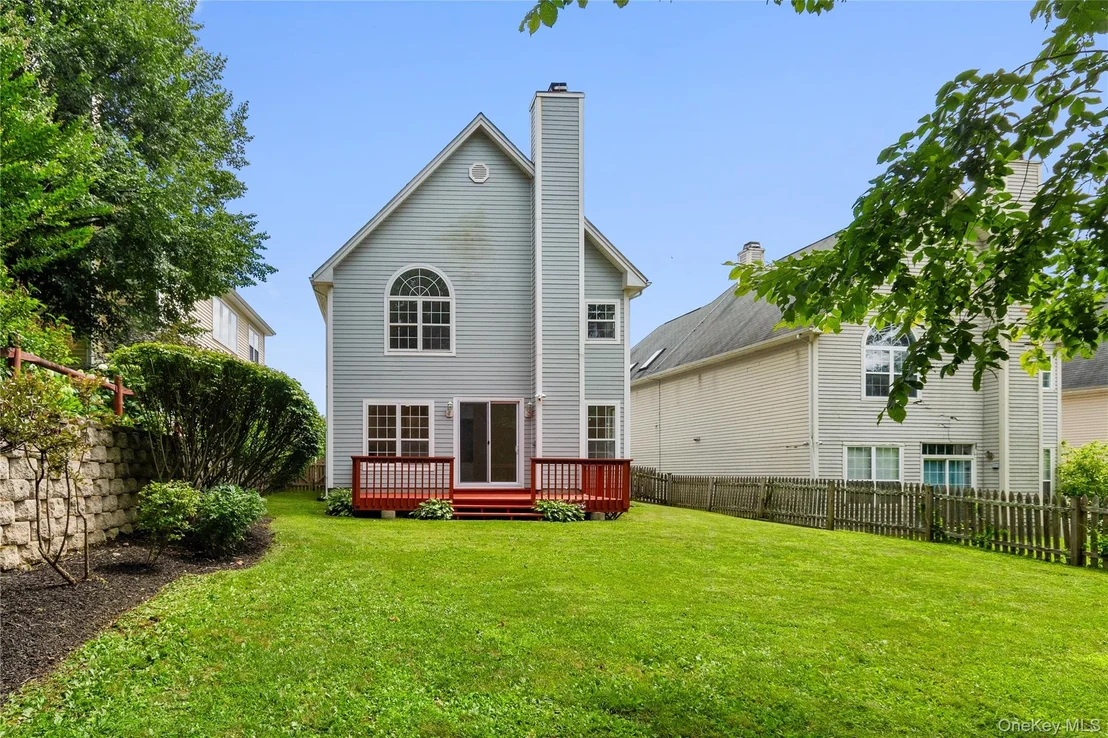 Photo of 132 Benefield Boulevard