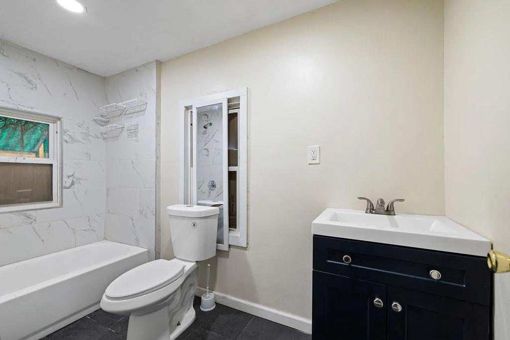 Photo of 11 Waldron Avenue