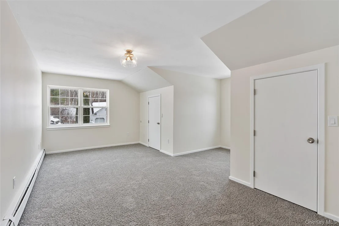 Photo of 2 Shadowbrook Lane