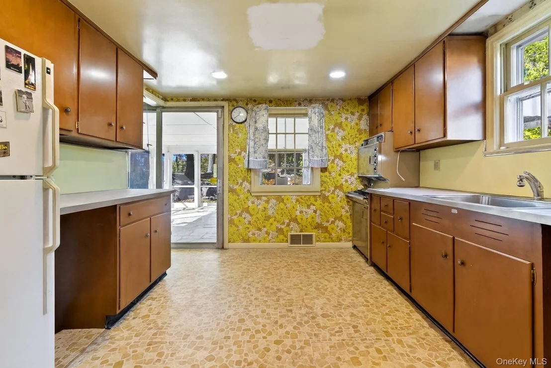 Photo of 87 Rockledge Road
