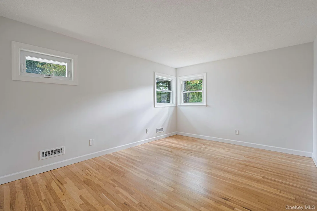Photo of 11 Lucille Lane