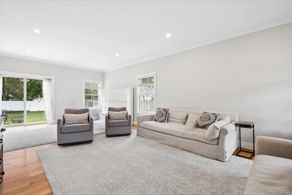 Photo of 9 Beverly Road