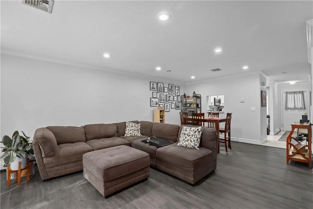Photo of 76 Villa Drive