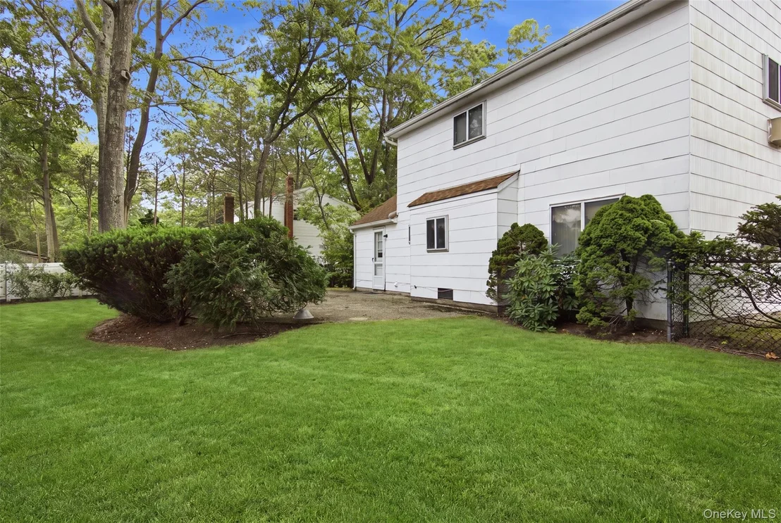 Photo of 4 Smithtown Crescent